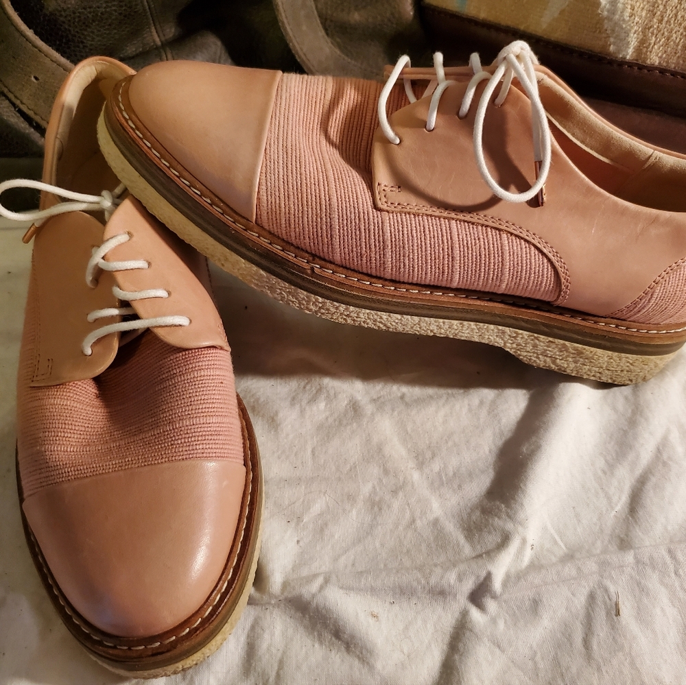 Clarks Oxford